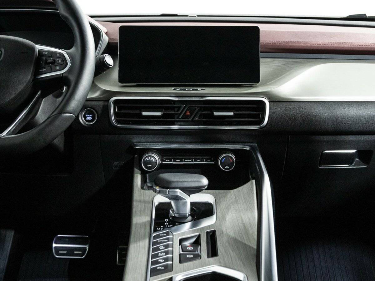 Купить Geely Coolray с пробегом. Фото: #13