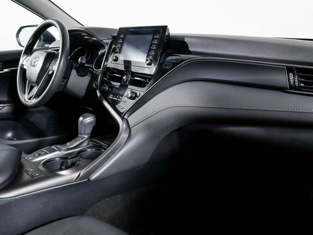 Купить Toyota Camry с пробегом. Фото: #5