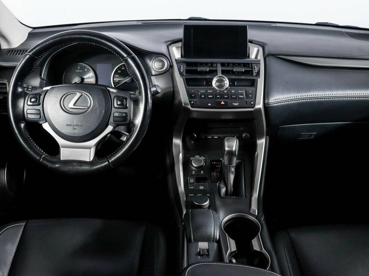 Купить Lexus NX с пробегом. Фото: #8