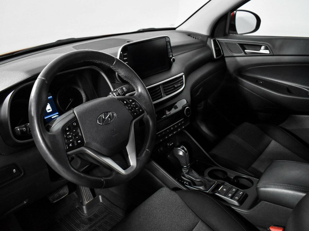 Купить Hyundai Tucson с пробегом. Фото: #8
