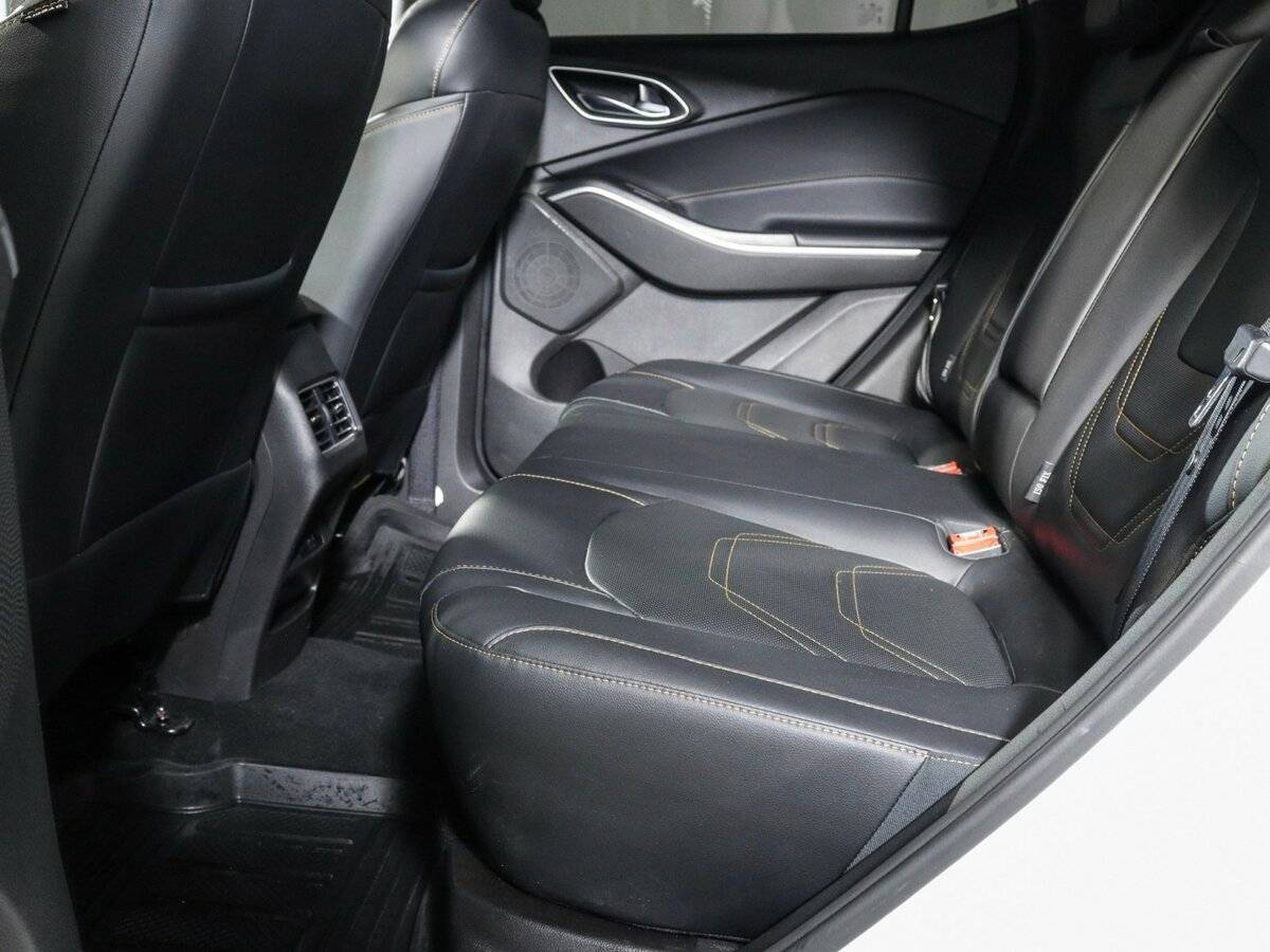 Купить Москвич 3 с пробегом. Фото: #9