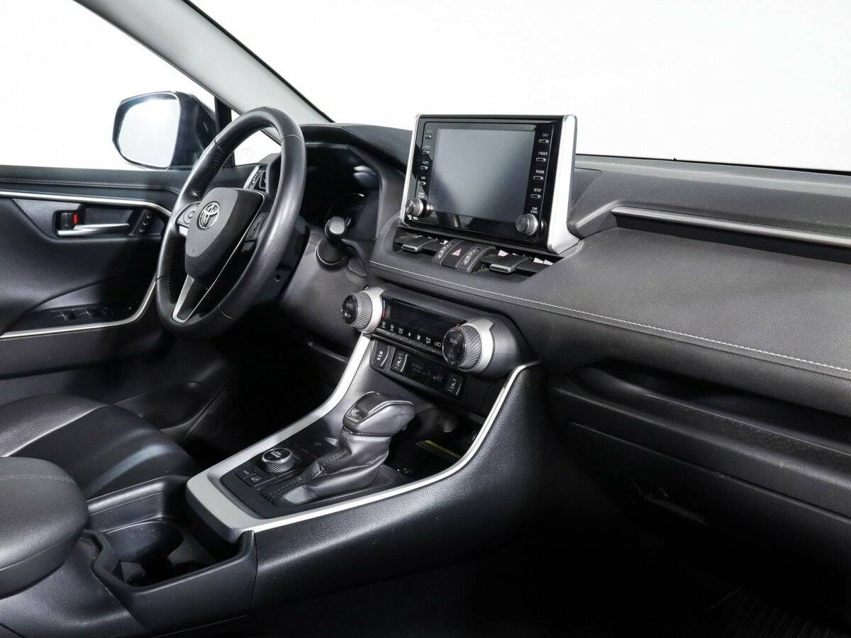 Купить Toyota RAV4 с пробегом. Фото: #5