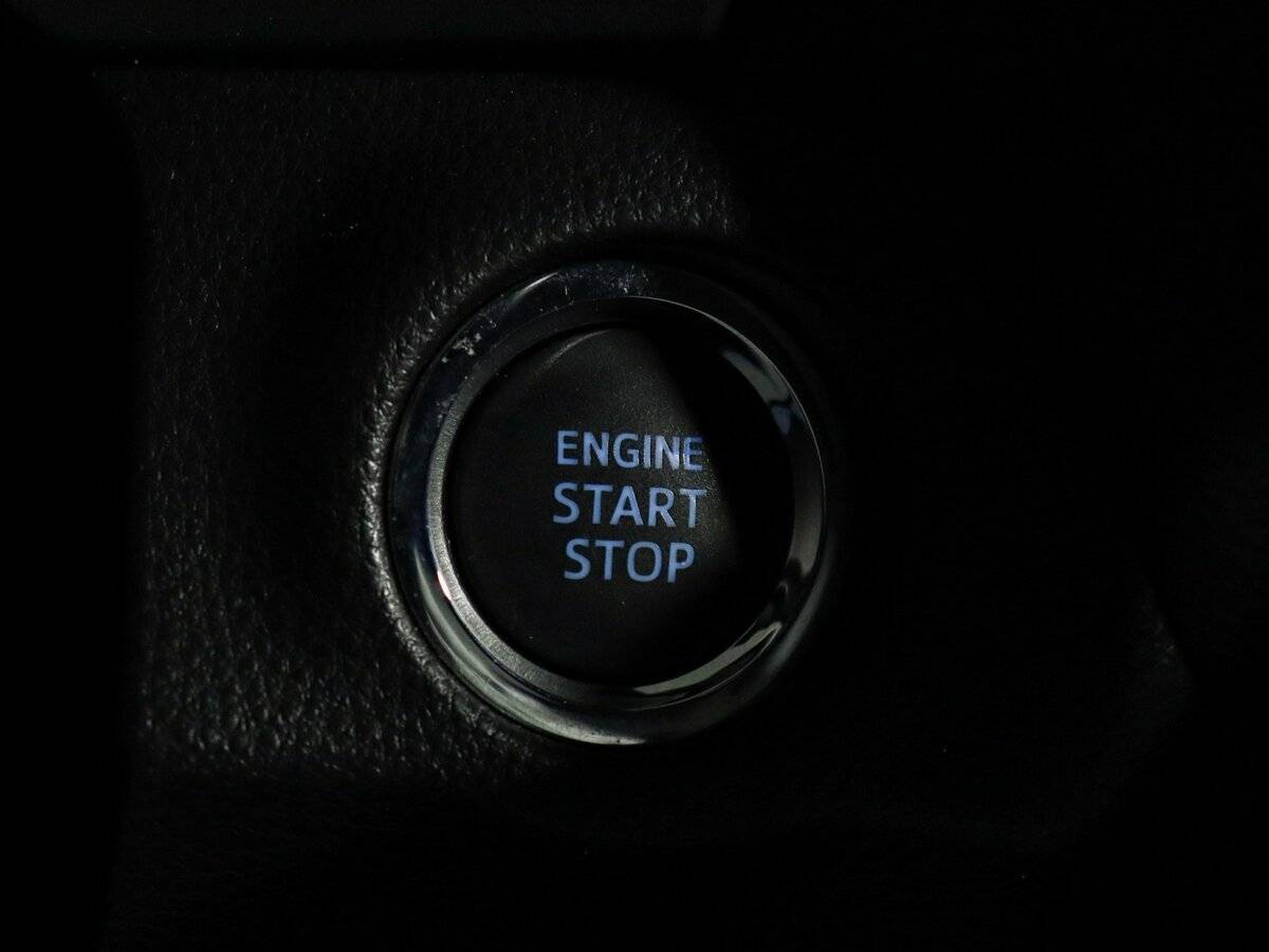 Купить Toyota RAV4 с пробегом. Фото: #24