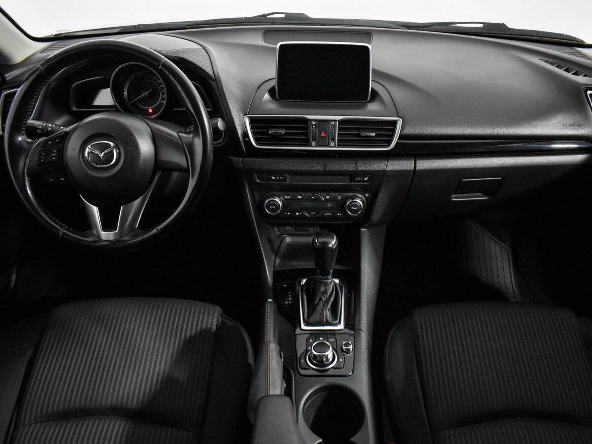 Купить Mazda 3 с пробегом. Фото: #11