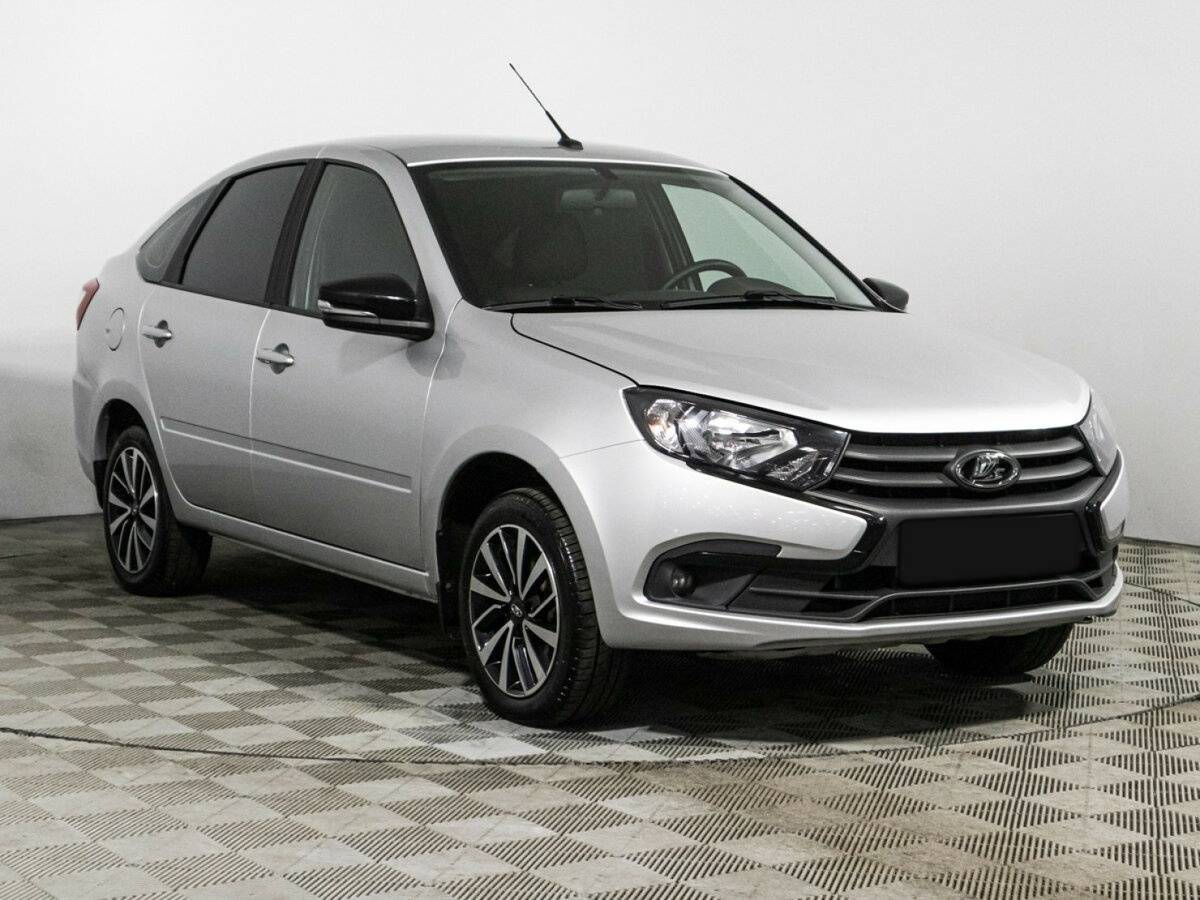 Купить Lada (ВАЗ) Granta с пробегом. Фото: #2