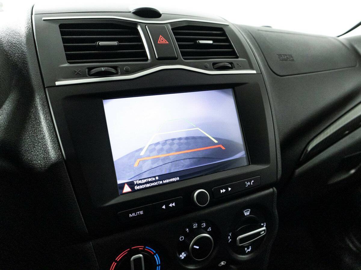 Купить Lada (ВАЗ) Granta с пробегом. Фото: #13