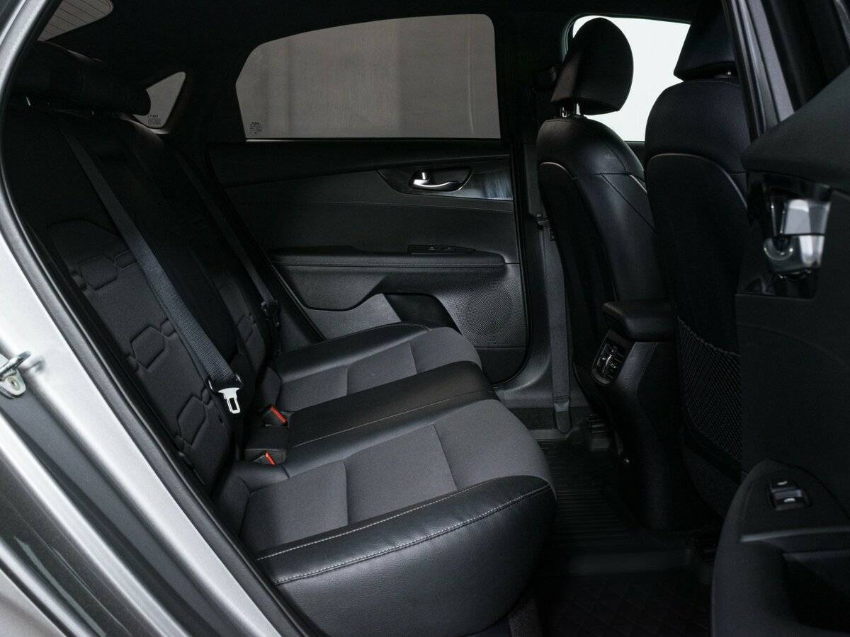 Купить Kia Cerato с пробегом. Фото: #9