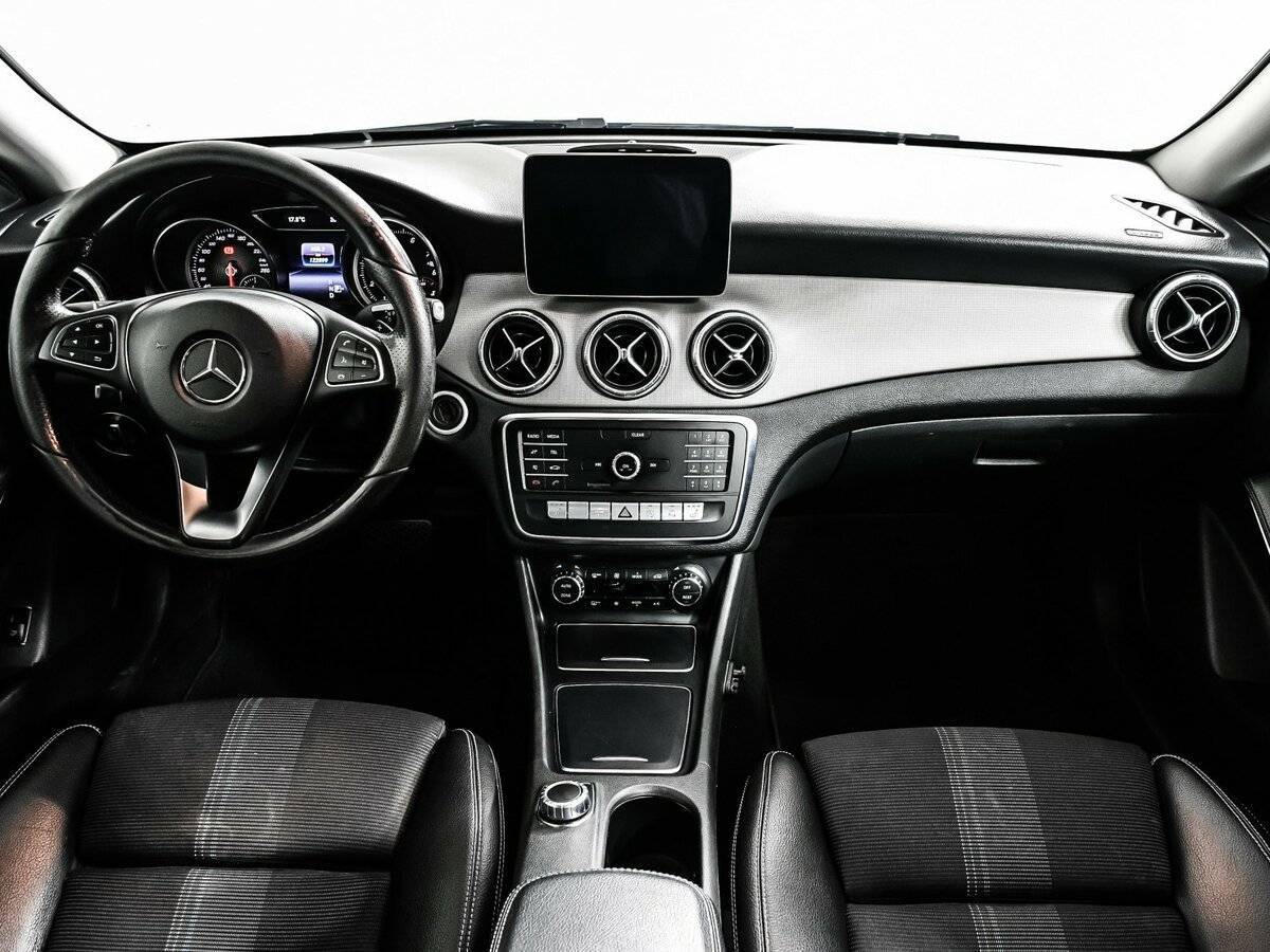 Купить Mercedes-Benz CLA с пробегом. Фото: #9