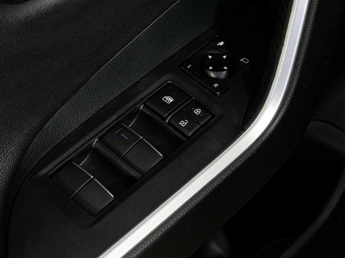 Купить Toyota RAV4 с пробегом. Фото: #14