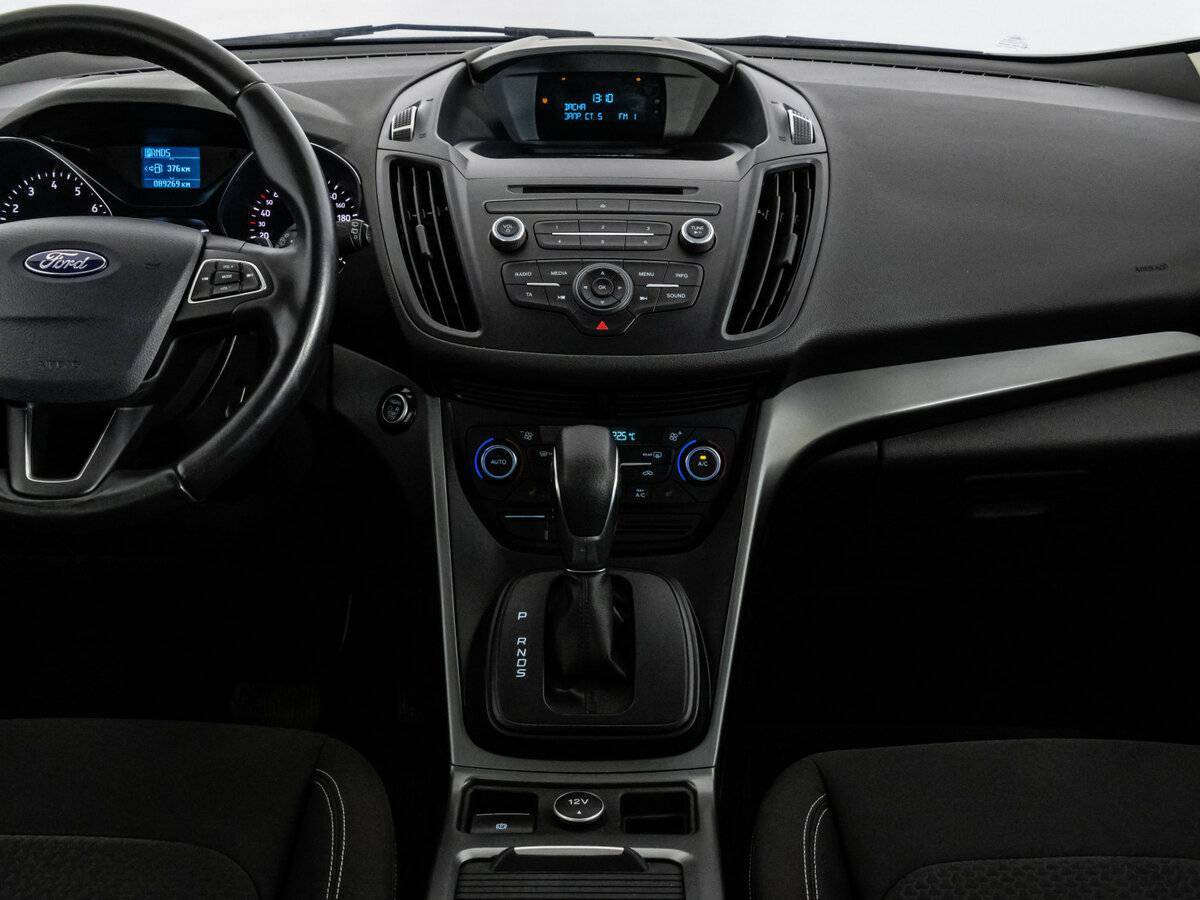 Купить Ford Kuga с пробегом. Фото: #12