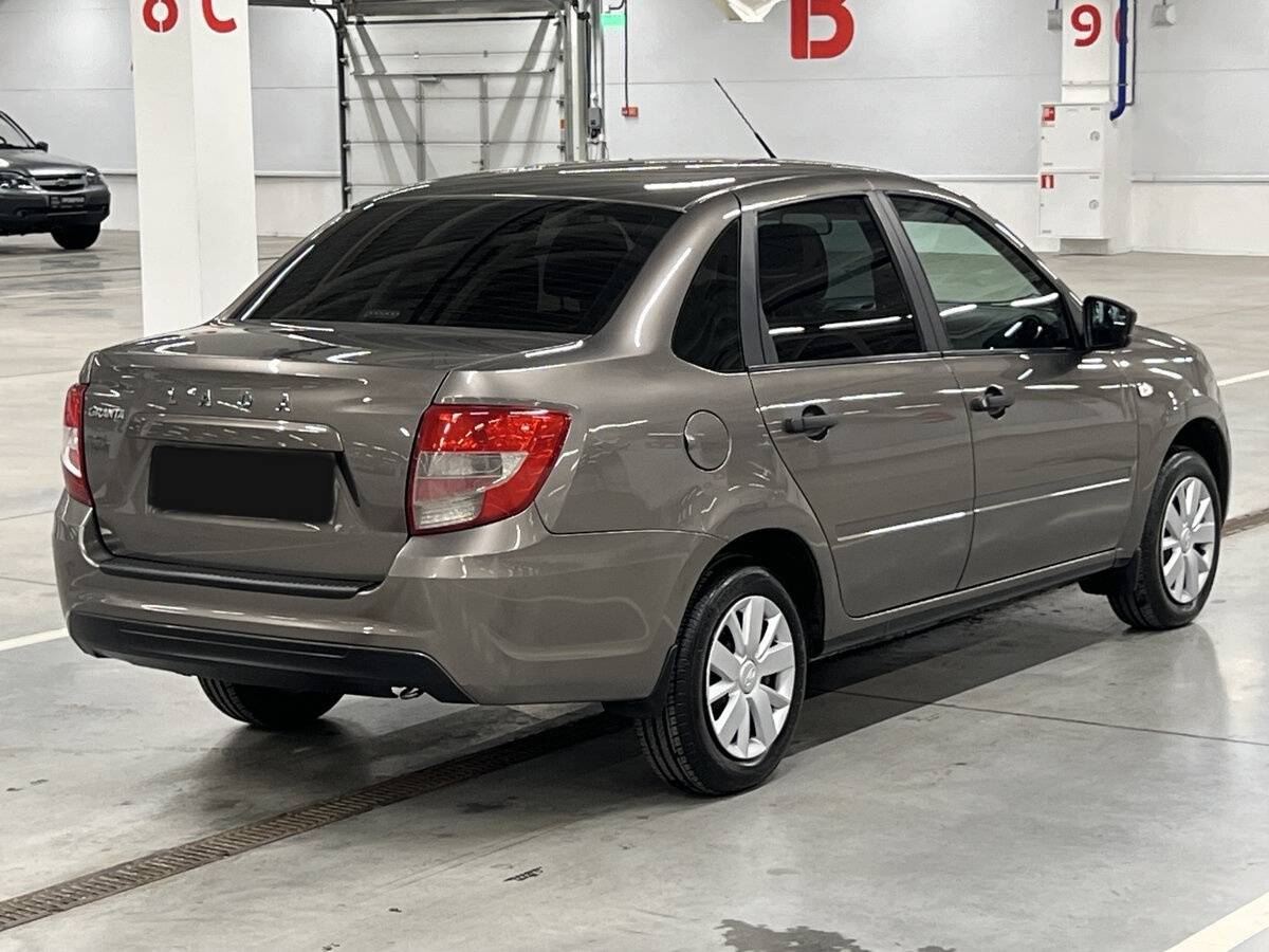 Купить Lada (ВАЗ) Granta с пробегом. Фото: #4