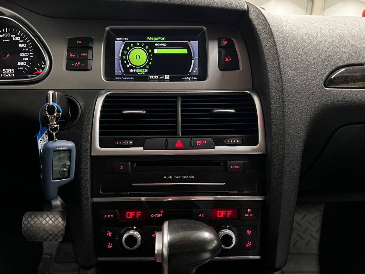 Купить Audi Q7 с пробегом. Фото: #14