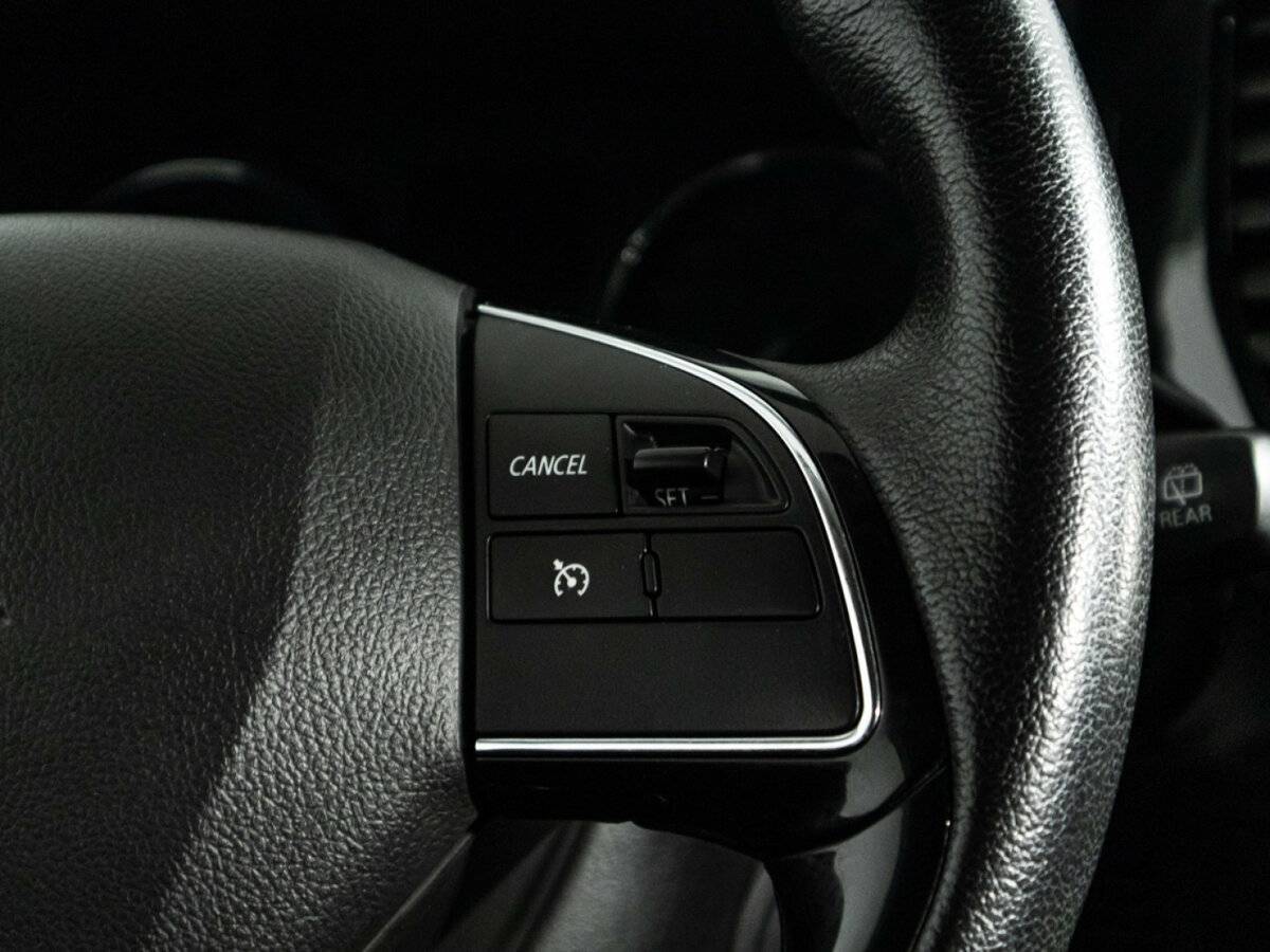 Купить Mitsubishi Outlander с пробегом. Фото: #19