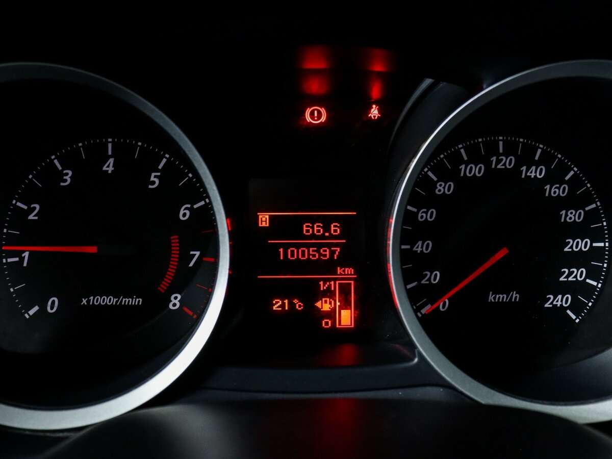 Купить Mitsubishi Lancer с пробегом. Фото: #9