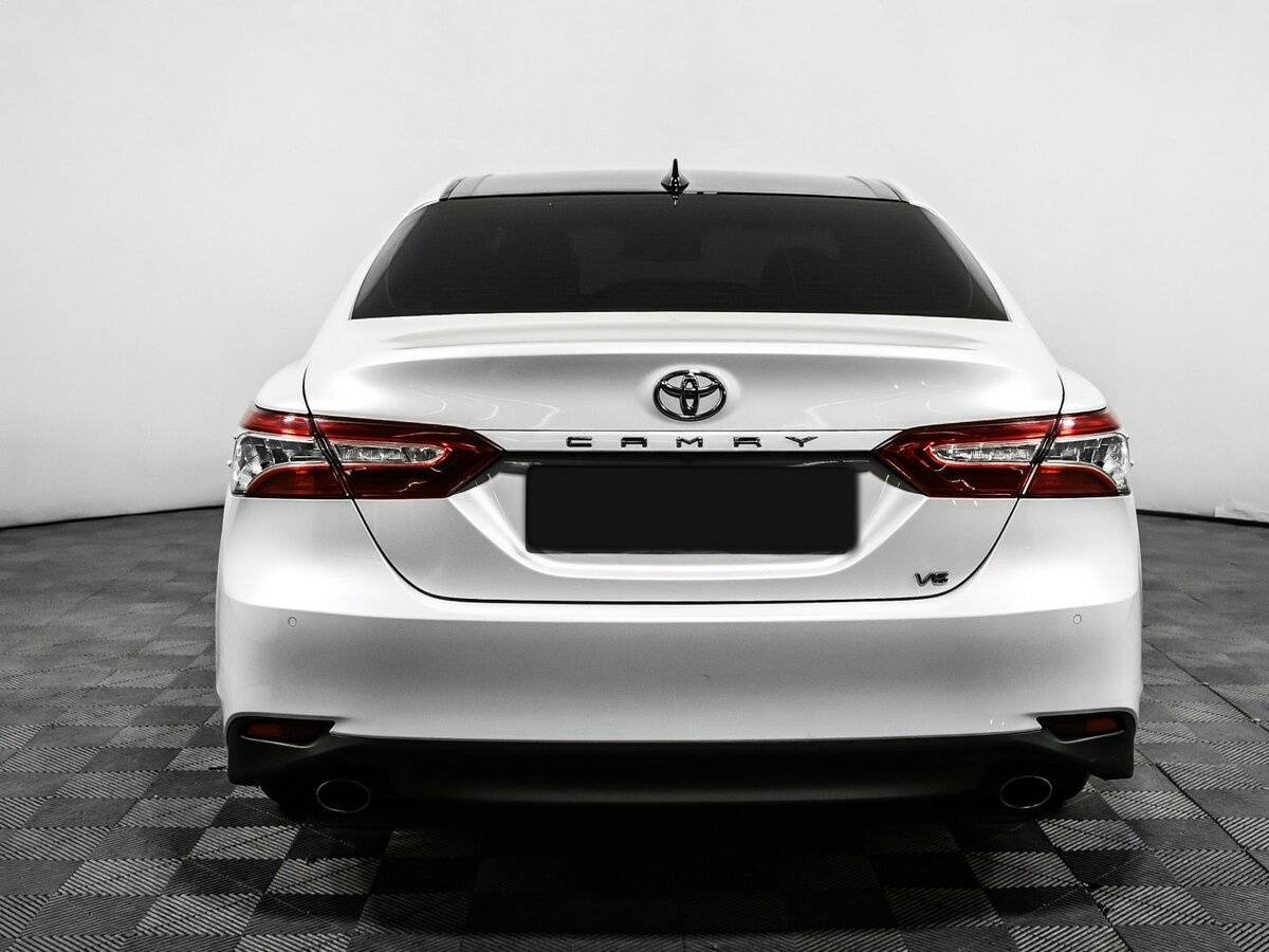 Купить Toyota Camry с пробегом. Фото: #5