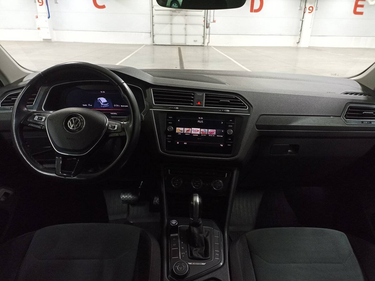 Купить Volkswagen Tiguan с пробегом. Фото: #13