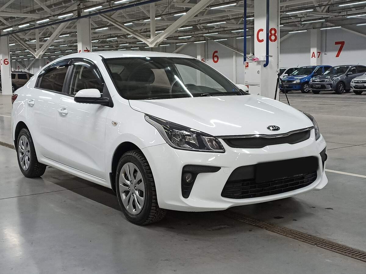 Купить Kia Rio с пробегом. Фото: #2