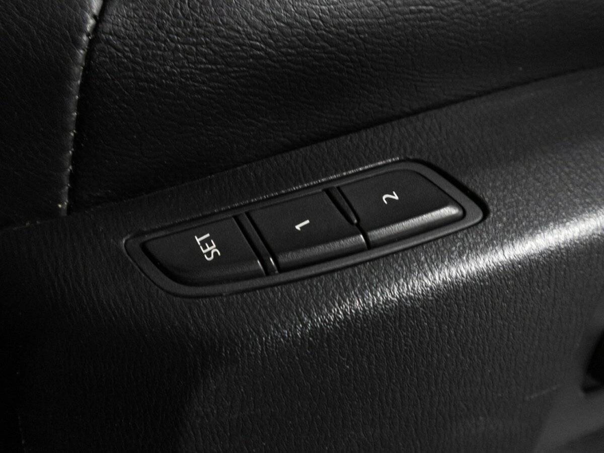 Купить Mazda CX-9 с пробегом. Фото: #17