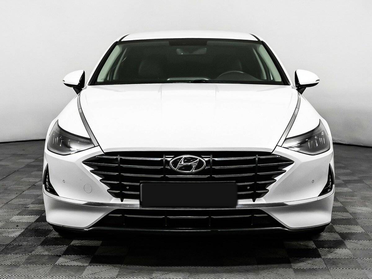 Купить Hyundai Sonata с пробегом. Фото: #1