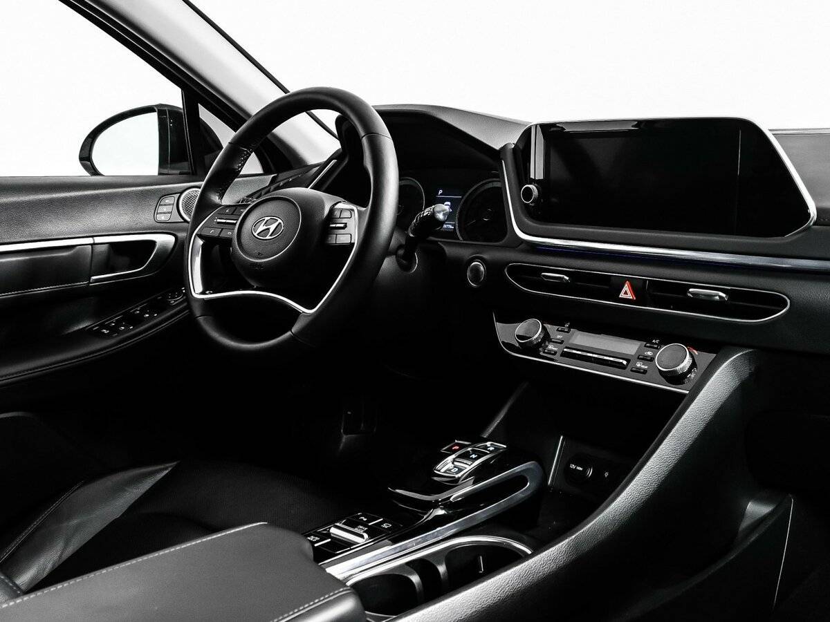 Купить Hyundai Sonata с пробегом. Фото: #8