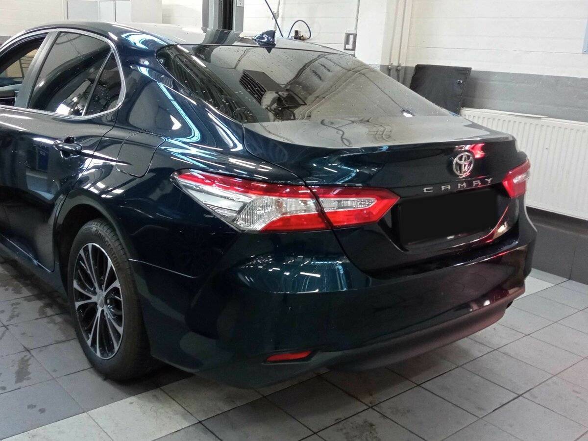 Купить Toyota Camry с пробегом. Фото: #3