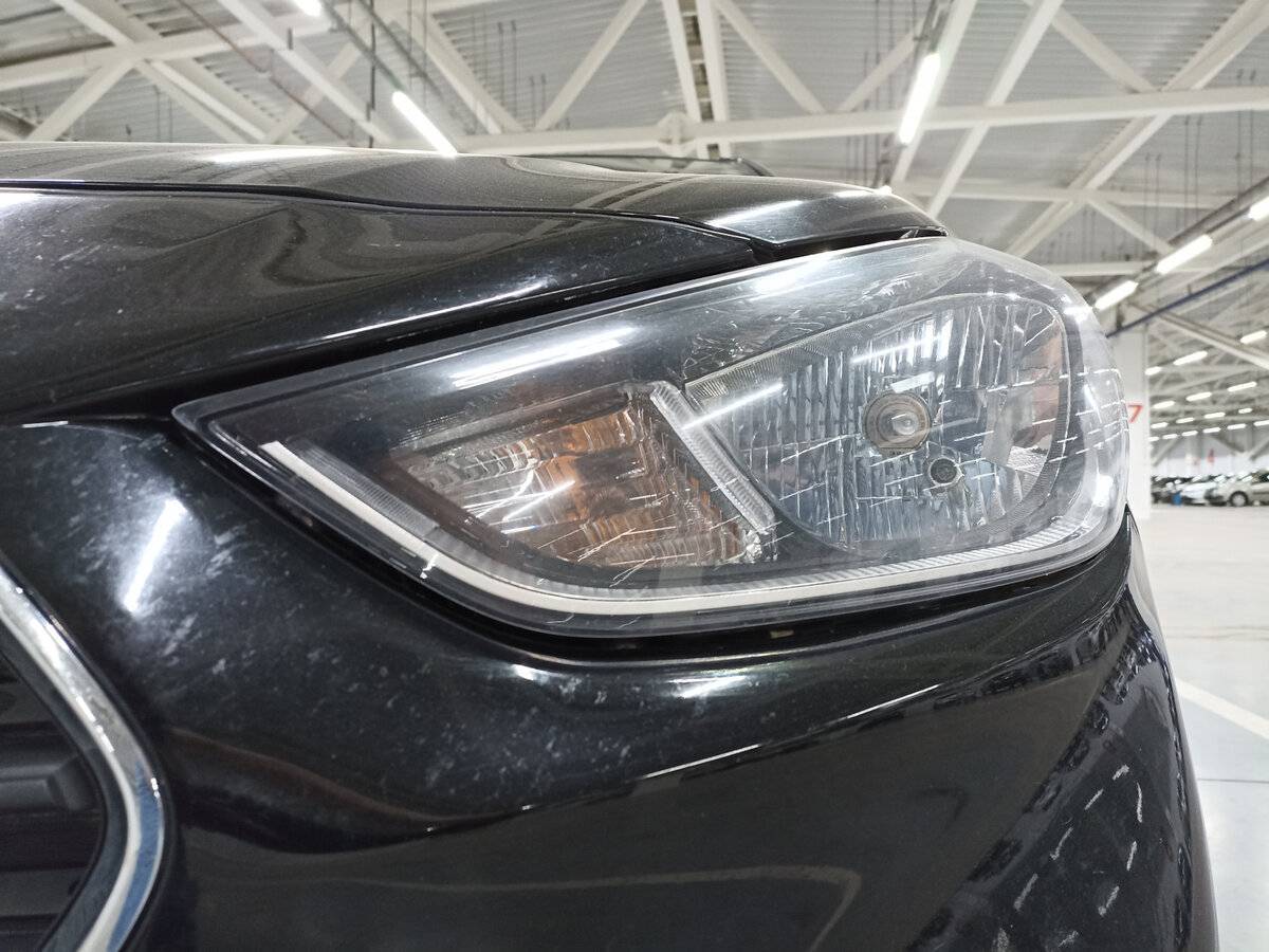 Купить Hyundai Solaris с пробегом. Фото: #16