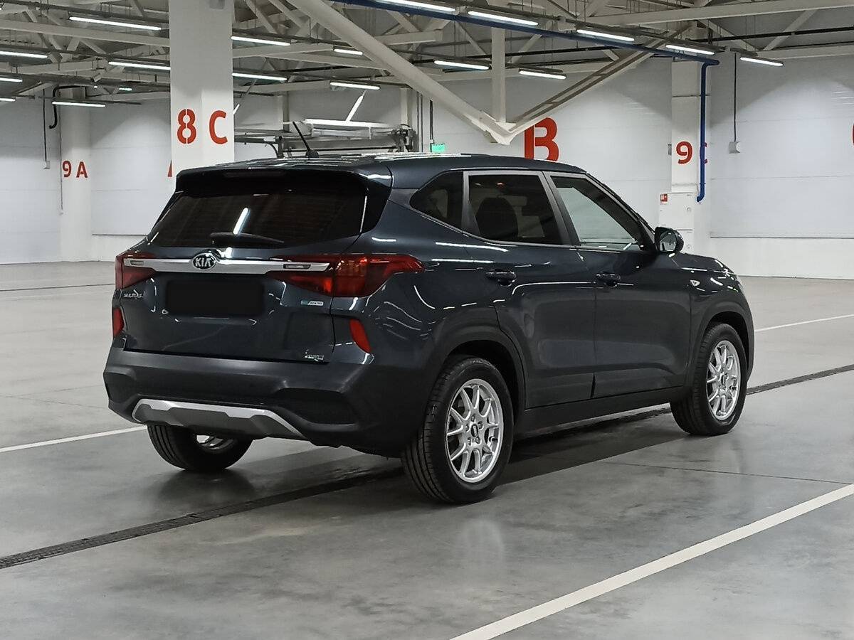 Купить Kia Seltos с пробегом. Фото: #4