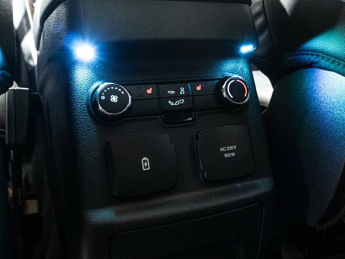 Купить Ford Explorer с пробегом. Фото: #20