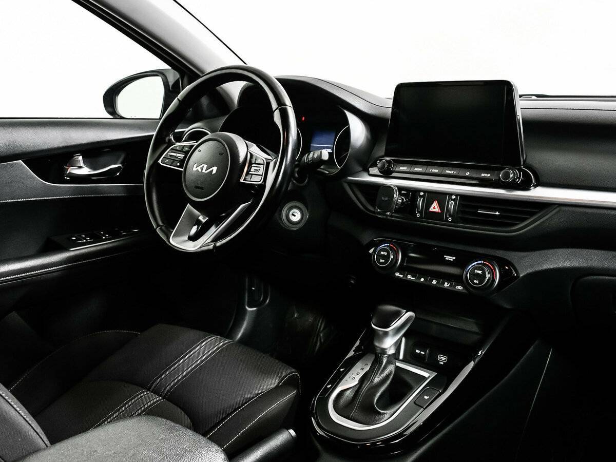 Купить Kia Cerato с пробегом. Фото: #8