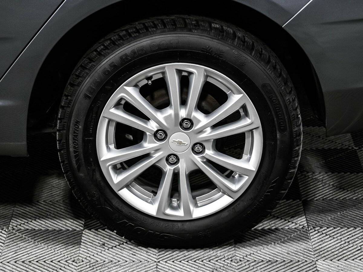 Купить Chevrolet Cobalt с пробегом. Фото: #13