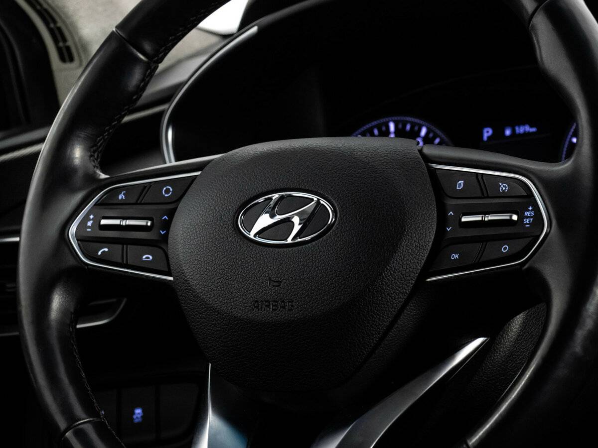 Купить Hyundai Santa Fe с пробегом. Фото: #9