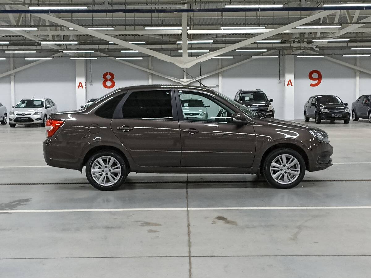 Купить Lada (ВАЗ) Granta с пробегом. Фото: #3