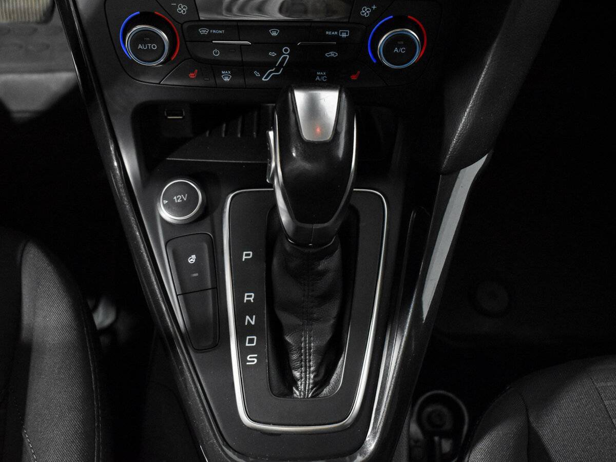 Купить Ford Focus с пробегом. Фото: #9