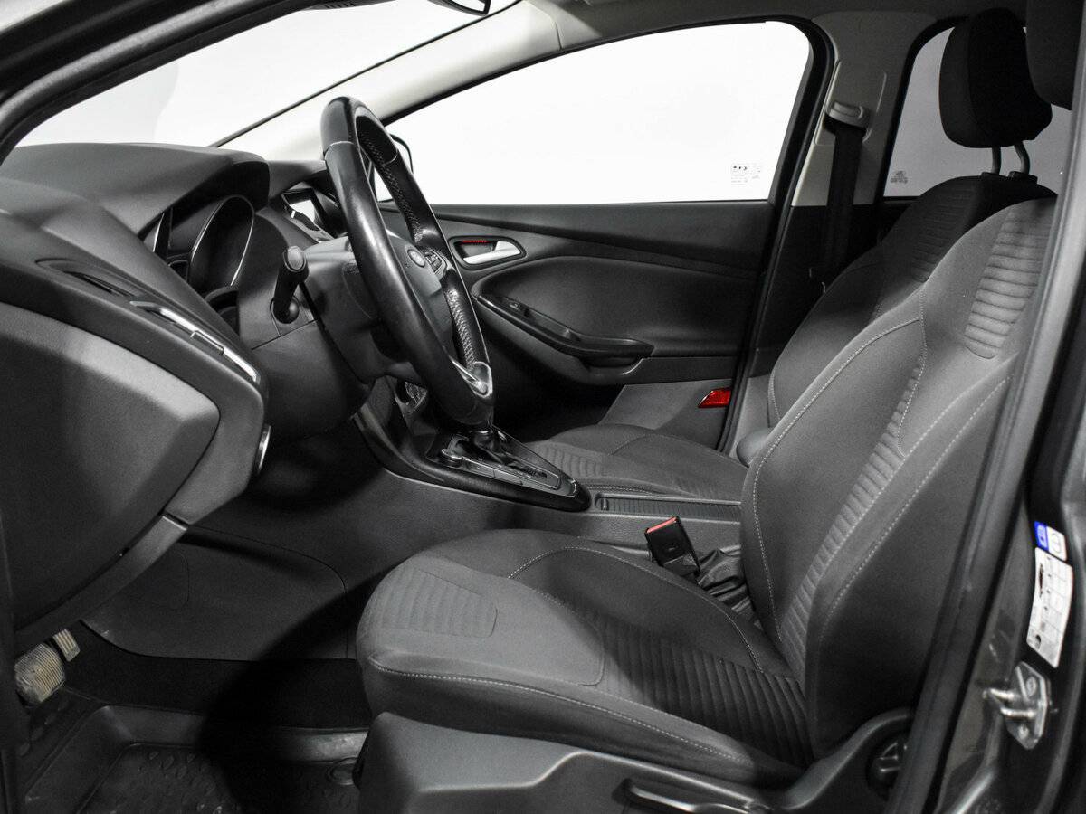 Купить Ford Focus с пробегом. Фото: #10