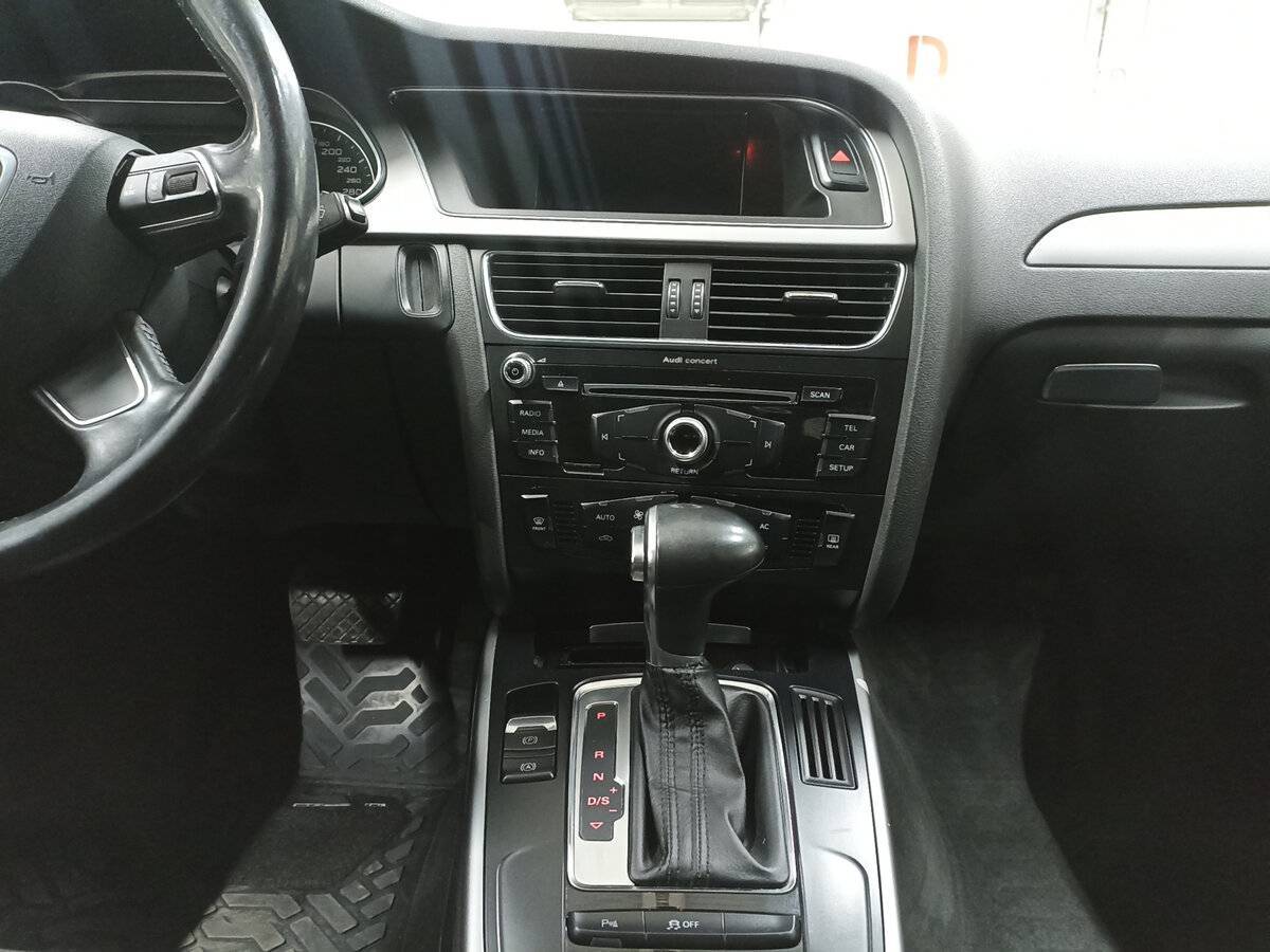 Купить Audi A4 с пробегом. Фото: #14