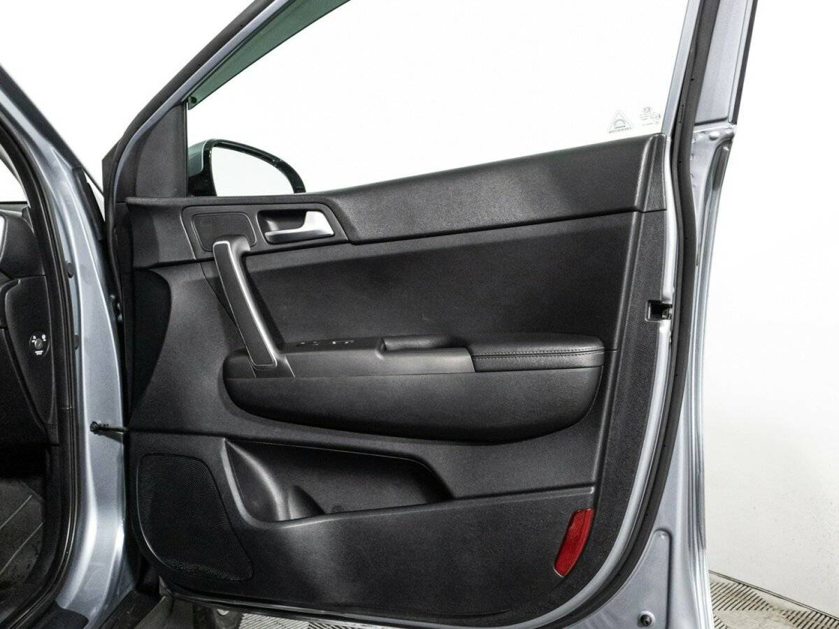 Купить Kia Sportage с пробегом. Фото: #27