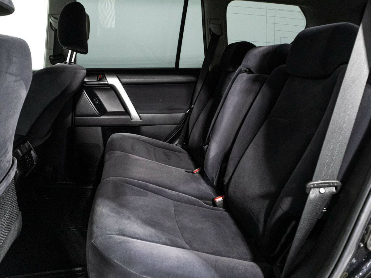 Купить Toyota Land Cruiser Prado с пробегом. Фото: #8