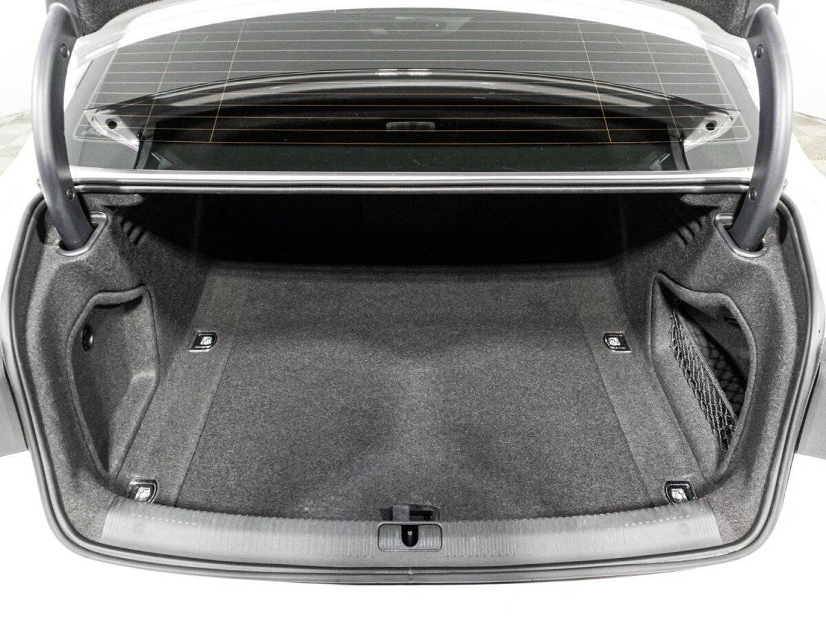 Купить Audi A4 с пробегом. Фото: #15