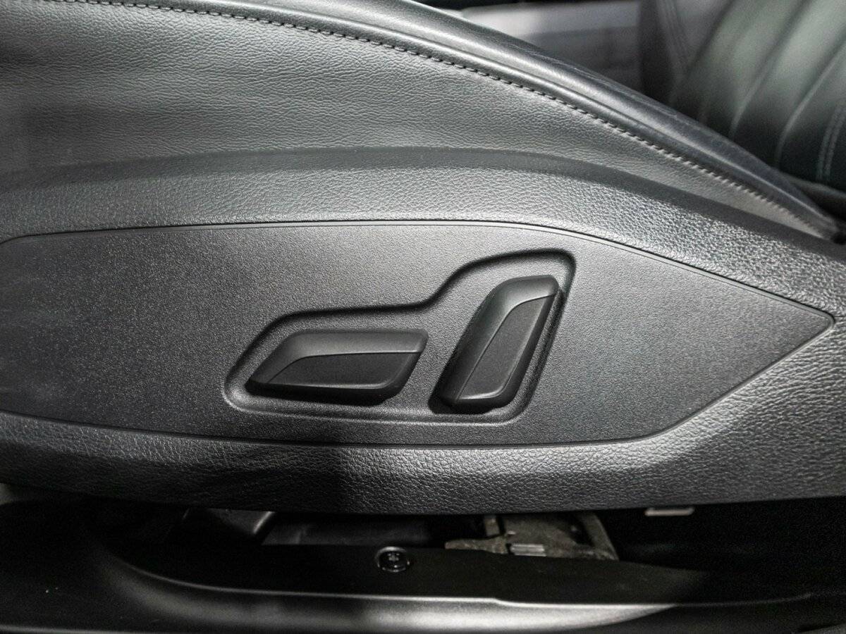 Купить Audi A4 с пробегом. Фото: #16