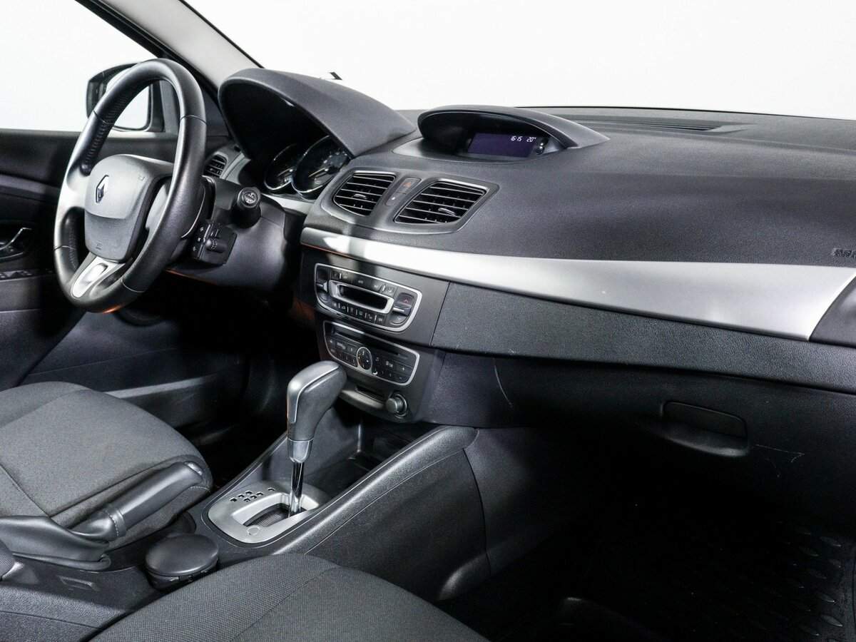 Купить Renault Fluence с пробегом. Фото: #6