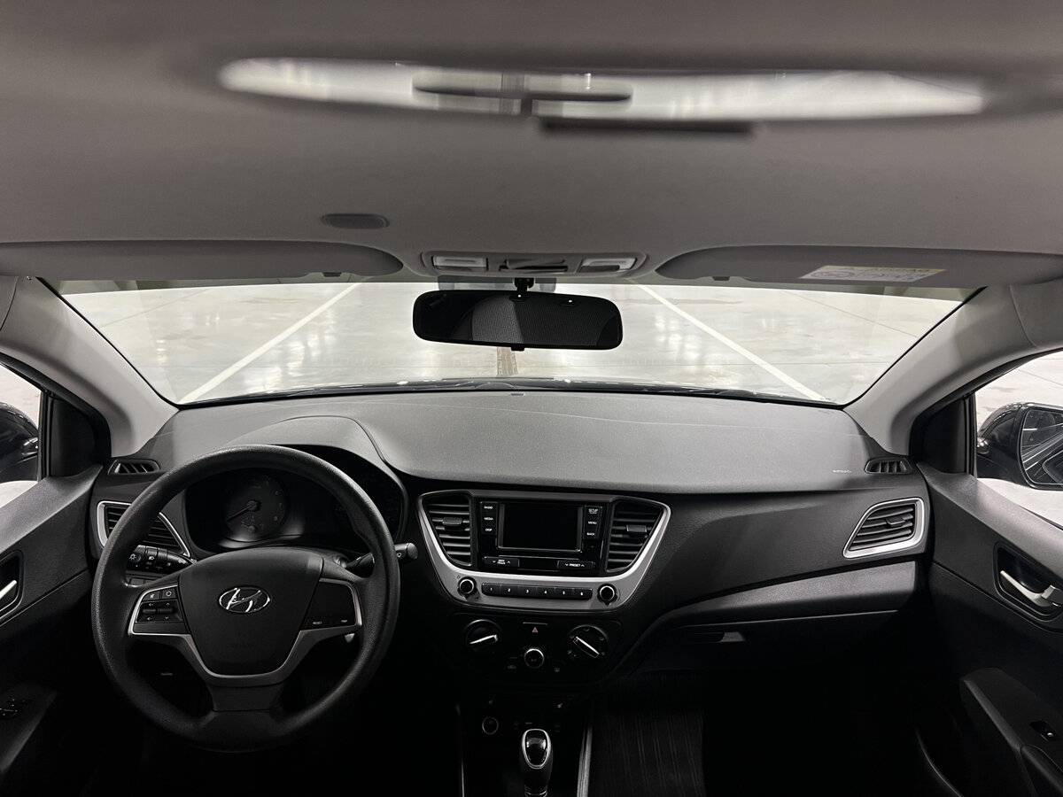 Купить Hyundai Solaris с пробегом. Фото: #11