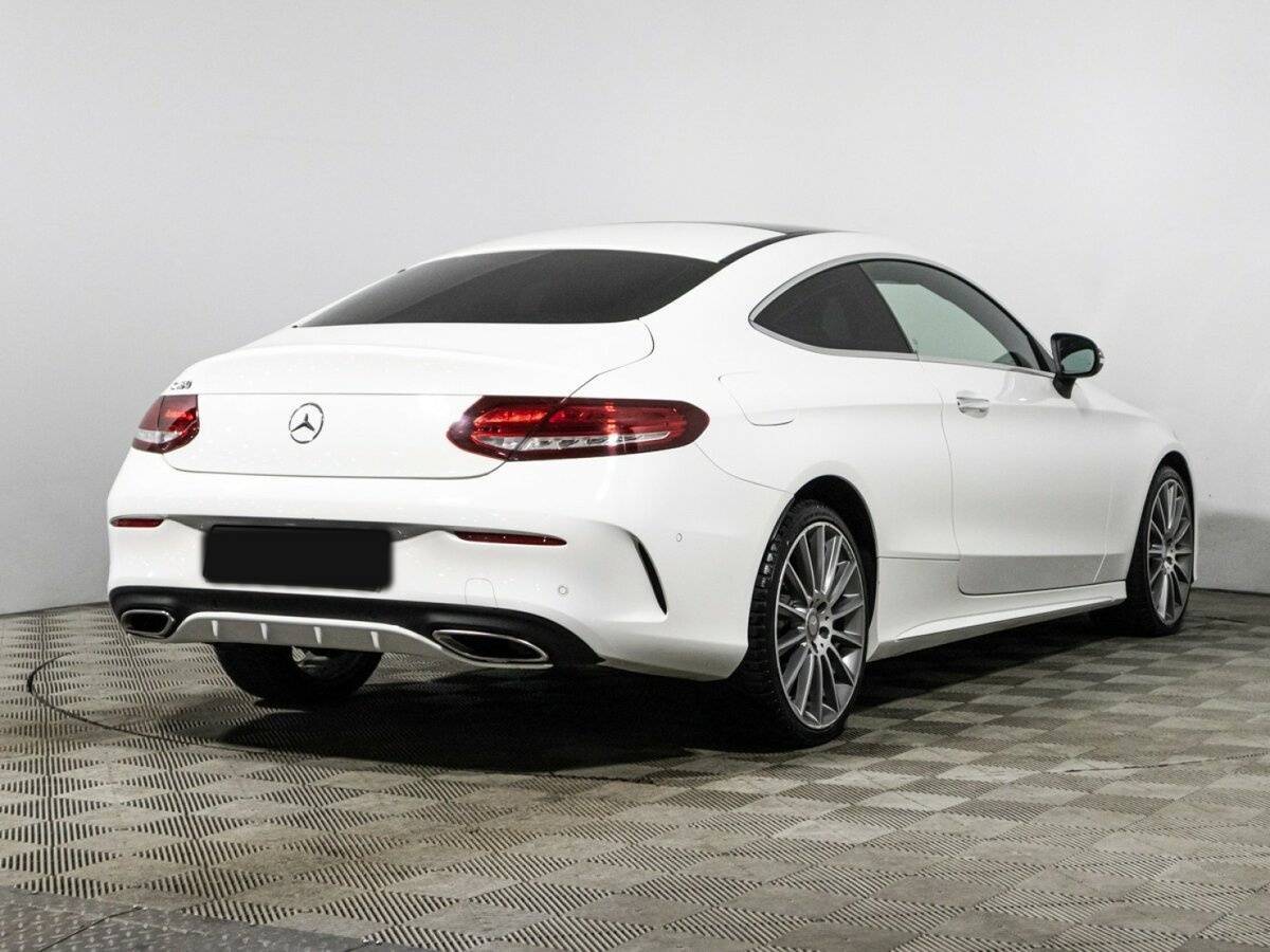 Купить Mercedes-Benz C-Класс с пробегом. Фото: #4