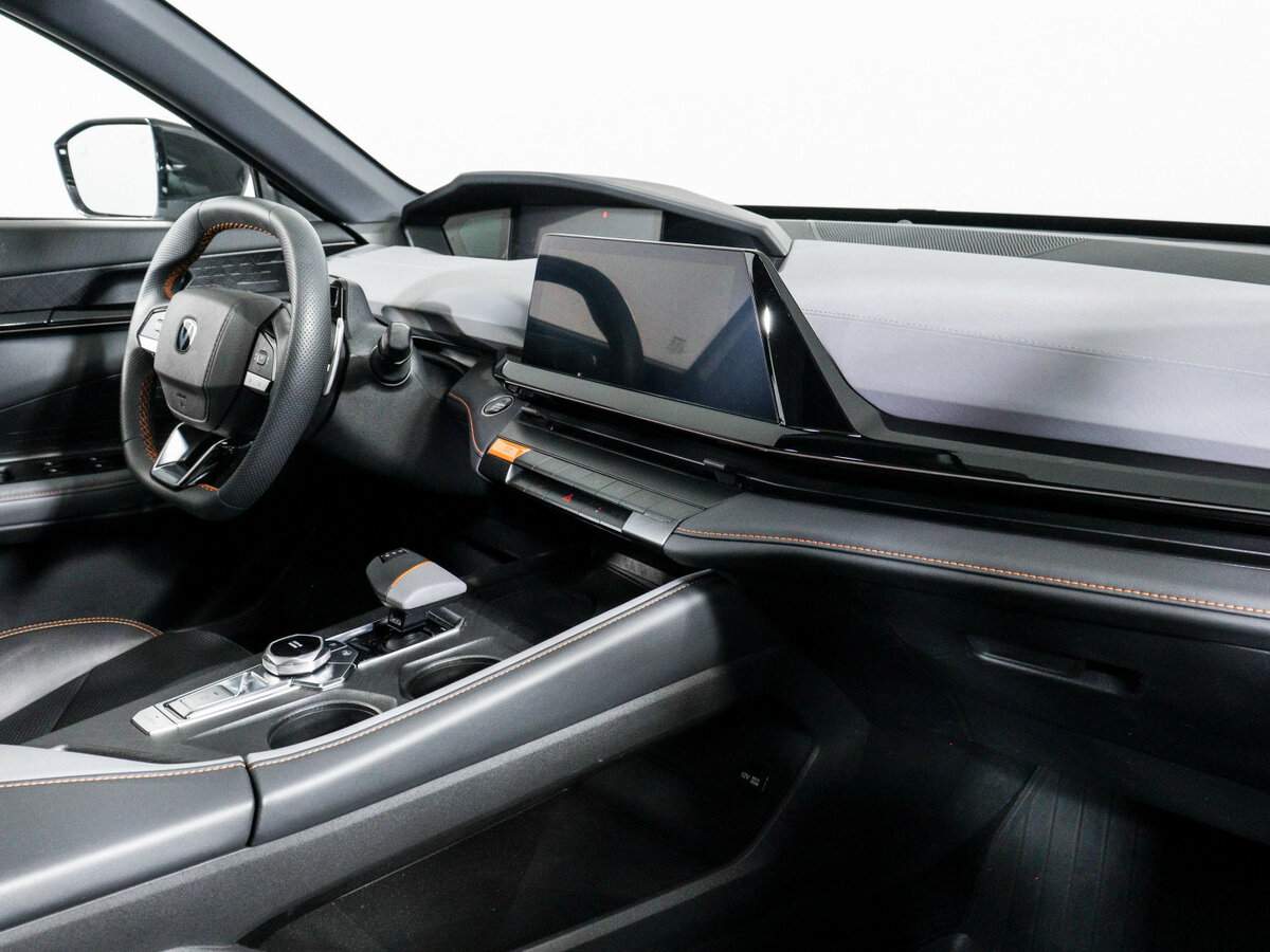 Купить Changan UNI-V с пробегом. Фото: #8