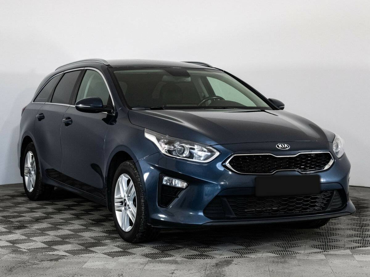 Купить Kia Ceed с пробегом. Фото: #2