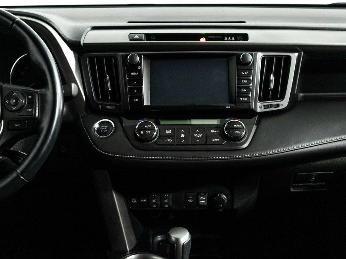 Купить Toyota RAV4 с пробегом. Фото: #13