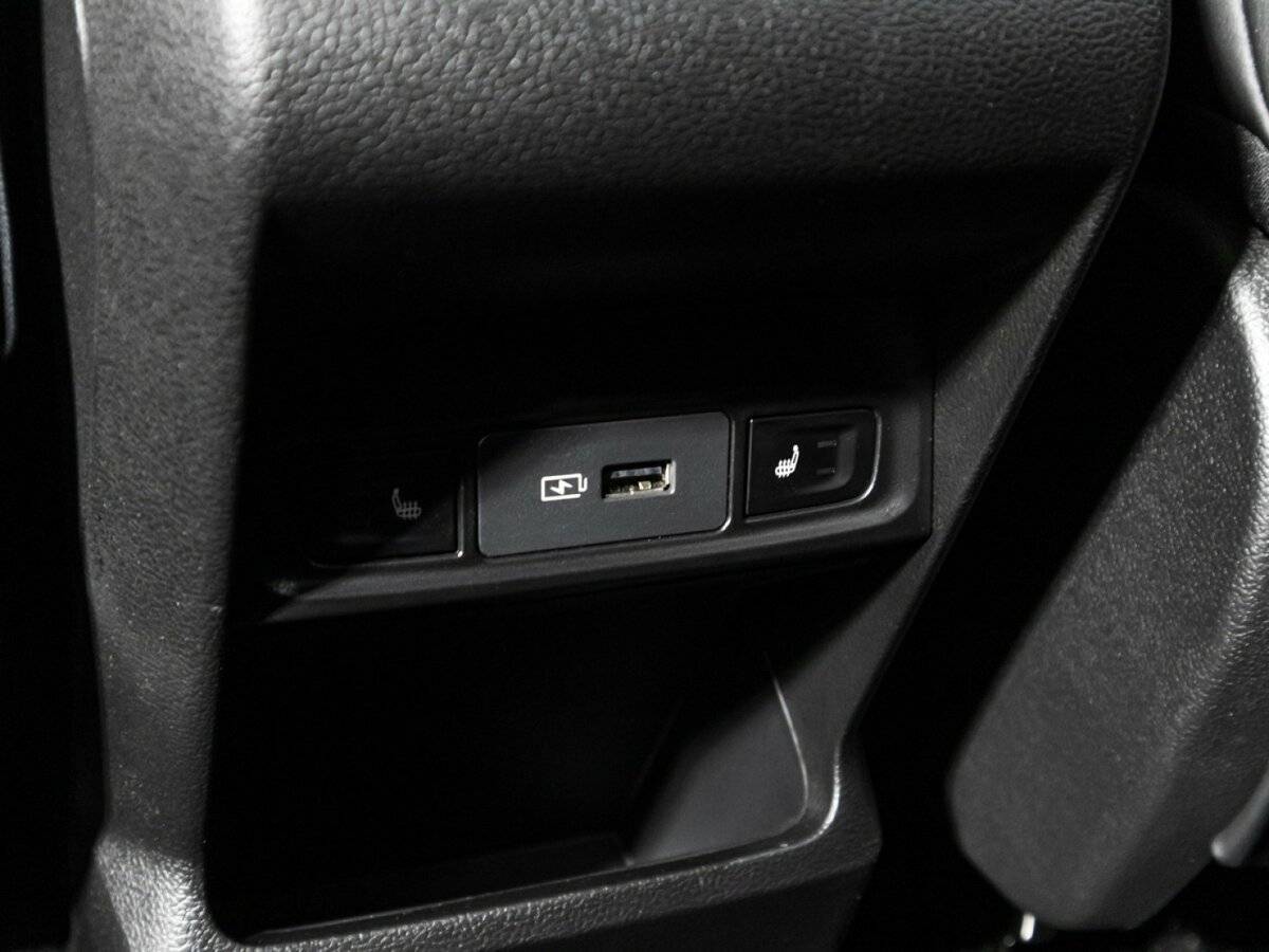 Купить Geely Coolray с пробегом. Фото: #24