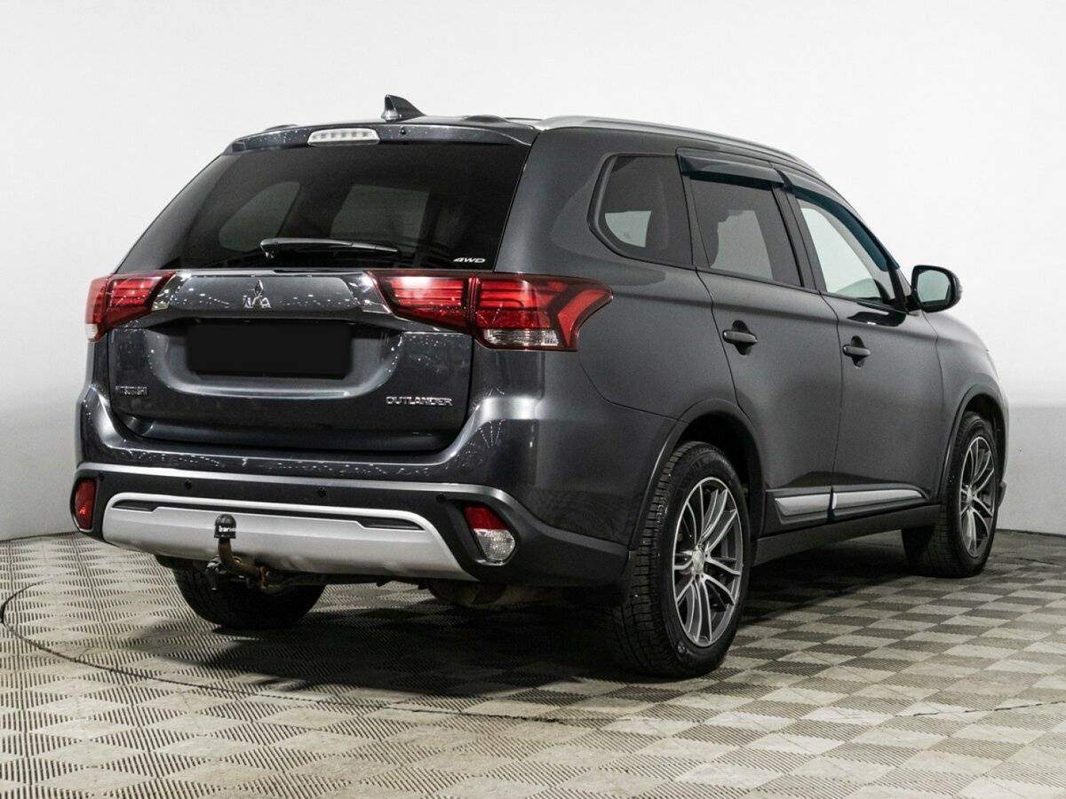 Купить Mitsubishi Outlander с пробегом. Фото: #4