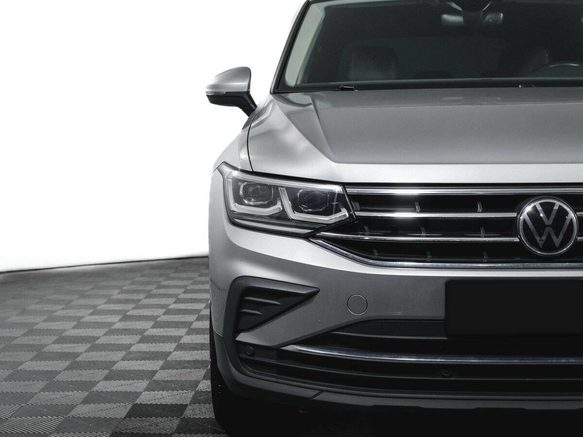 Купить Volkswagen Tiguan с пробегом. Фото: #17