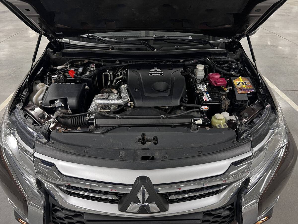 Купить Mitsubishi Pajero Sport с пробегом. Фото: #8