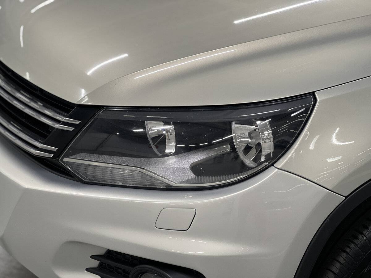 Купить Volkswagen Tiguan с пробегом. Фото: #16